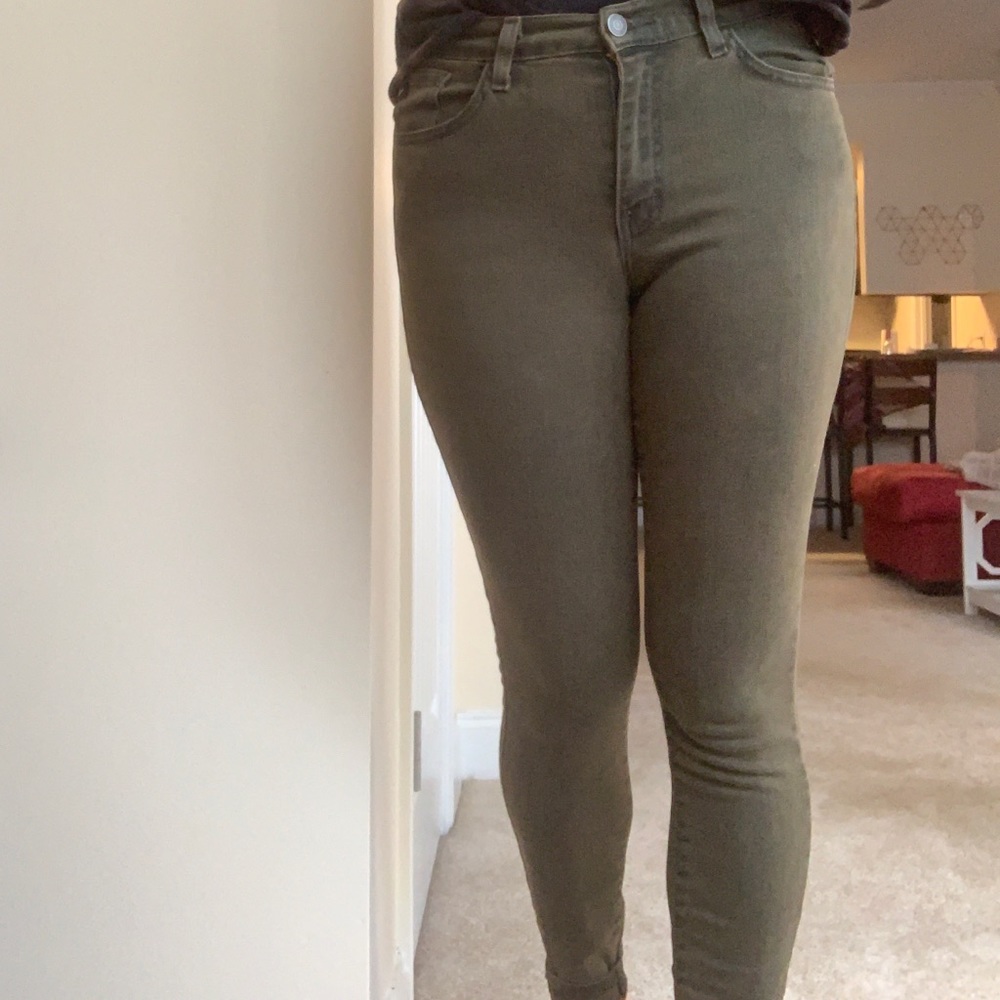 Kancan Olive Jean